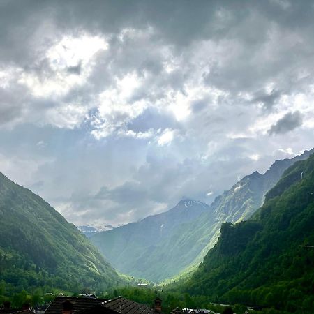 Finestra Sulle Alpi Orobie Lägenhet Valbondione Exteriör bild