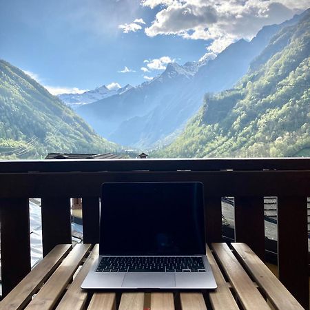 Finestra Sulle Alpi Orobie Lägenhet Valbondione Exteriör bild